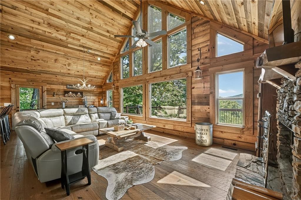 3 bedroom, 3 bathroom, 2,520 sq ft single family residence for sale at 300 Cloudland Trace, Epworth, GA 30541 — photo 7