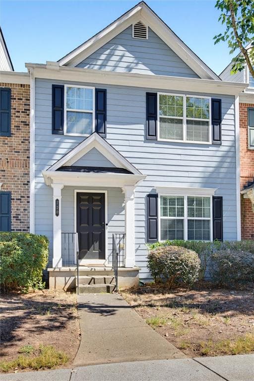 3 bedroom, 3 bathroom, 1,870 sq ft townhouse for sale at 720 Breeze Lane, Woodstock, GA 30188 — photo 3