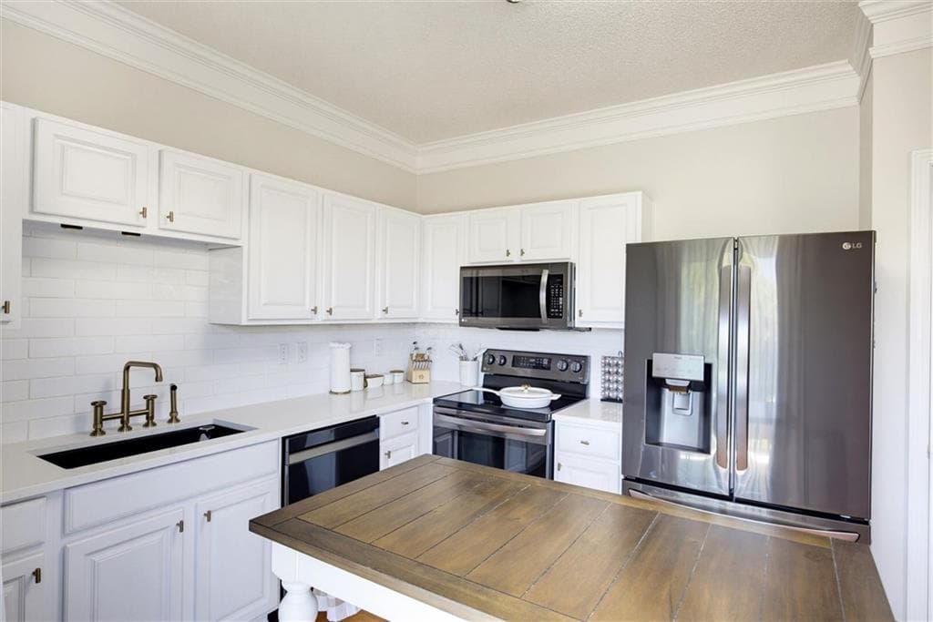 3 bedroom, 3 bathroom, 1,870 sq ft townhouse for sale at 720 Breeze Lane, Woodstock, GA 30188 — photo 8