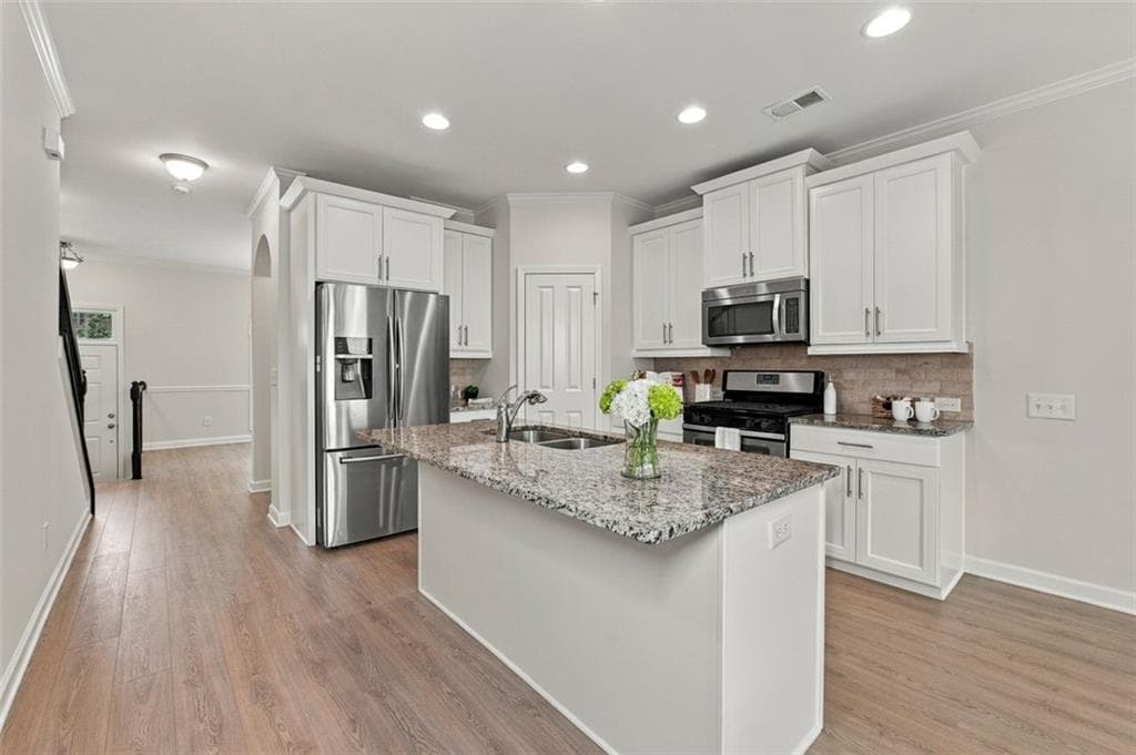 3 bedroom, 4 bathroom, 1,840 sq ft townhouse for sale at 7430 Highland Bluff, Sandy Springs, GA 30328 — photo 8