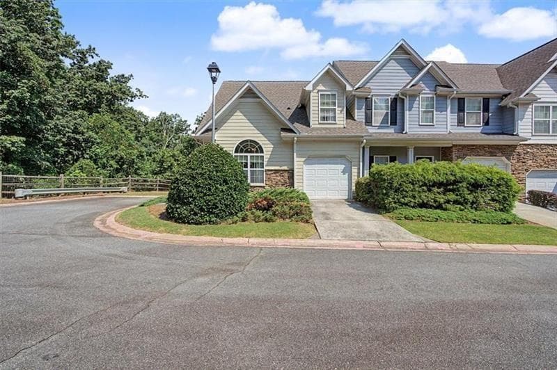 2 bedroom, 3 bathroom, 1,649 sq ft condominium for rent at 330 General Wheeler Drive 3, Kennesaw, GA 30144 for $2,200 a month — photo 4