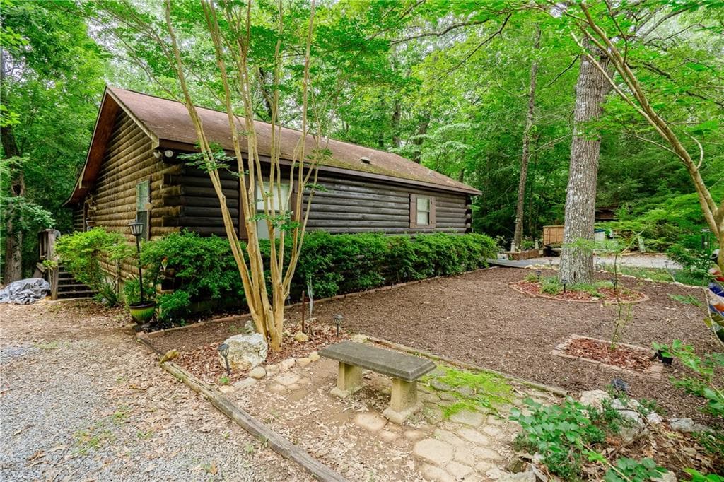 2 bedroom, 2 bathroom, 936 sq ft single family residence for sale at 12 Scott Drive, Ellijay, GA 30540 — photo 2
