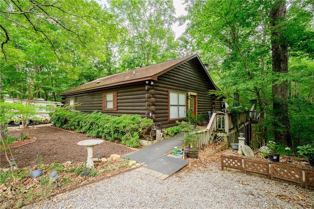 2 bedroom, 2 bathroom, 936 sq ft single family residence for sale at 12 Scott Drive, Ellijay, GA 30540 — photo 6