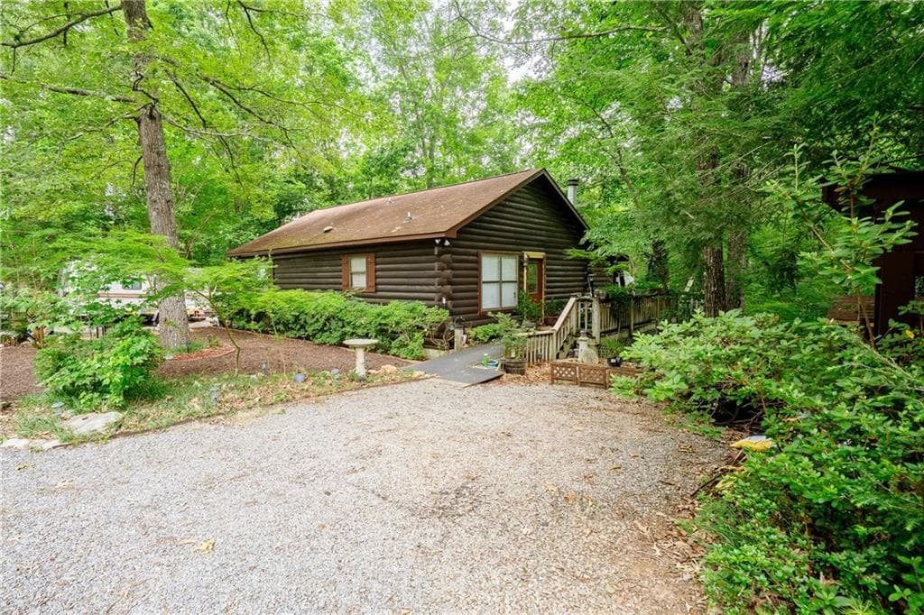 2 bedroom, 2 bathroom, 936 sq ft single family residence for sale at 12 Scott Drive, Ellijay, GA 30540 — photo 7