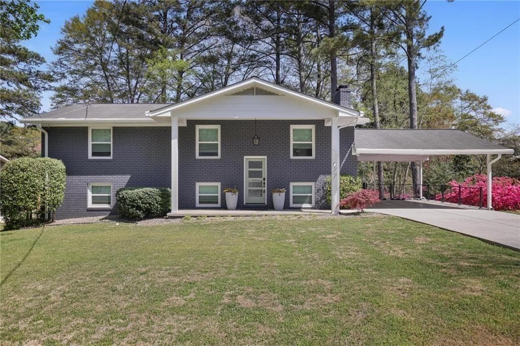 4 bedroom, 3 bathroom, 1,755 sq ft single family residence for sale at 677 Hillandale Circle, Marietta, GA 30064 — photo 6