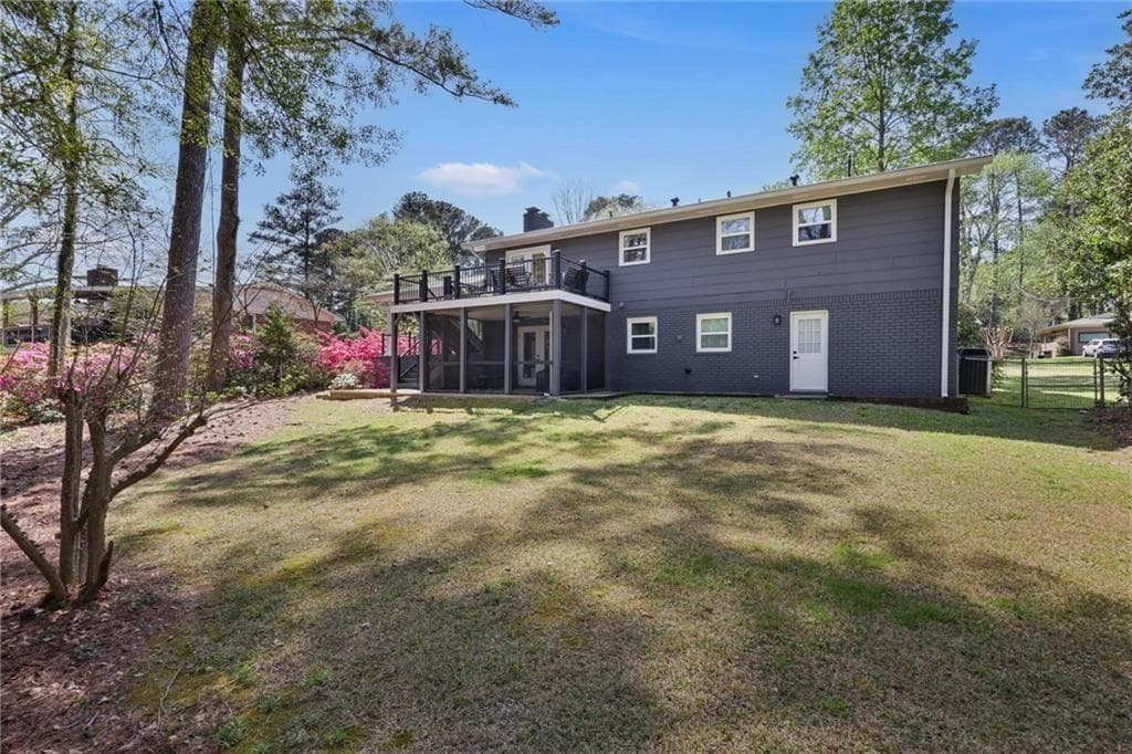 4 bedroom, 3 bathroom, 1,755 sq ft single family residence for sale at 677 Hillandale Circle, Marietta, GA 30064 — photo 7