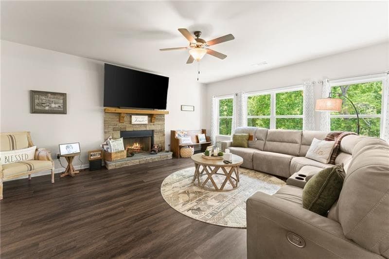 5 bedroom, 5 bathroom, 2,688 sq ft single family residence for sale at 176 Whelchell Valley Drive, Dawsonville, GA 30534 — photo 2