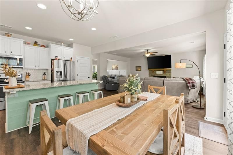 5 bedroom, 5 bathroom, 2,688 sq ft single family residence for sale at 176 Whelchell Valley Drive, Dawsonville, GA 30534 — photo 4