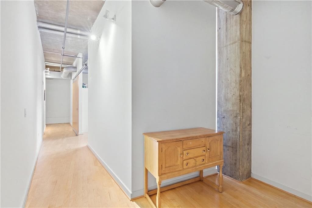 1 bedroom, 1 bathroom, 1,332 sq ft condominium for rent at 123 Luckie Street 2313, Atlanta, GA 30303 for $1,950 a month — photo 4