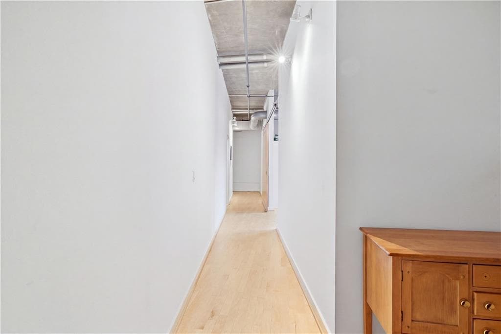 1 bedroom, 1 bathroom, 1,332 sq ft condominium for rent at 123 Luckie Street 2313, Atlanta, GA 30303 for $1,950 a month — photo 5
