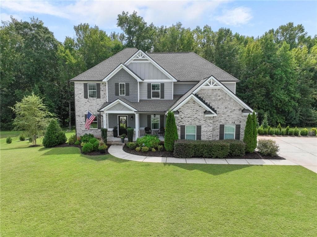 6 bedroom, 5 bathroom, 4,828 sq ft single family residence for sale at 232 Seth Terrace, Mcdonough, GA 30252 — photo 4