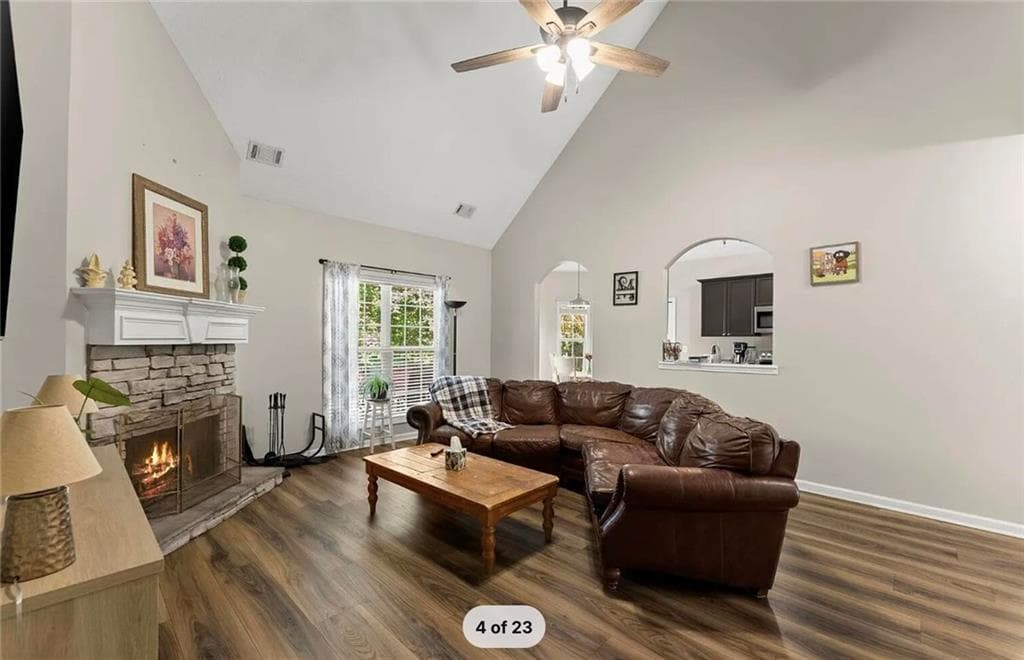5 bedroom, 3 bathroom, 2,380 sq ft single family residence for sale at 125 Liberty Drive, Jefferson, GA 30549 — photo 4