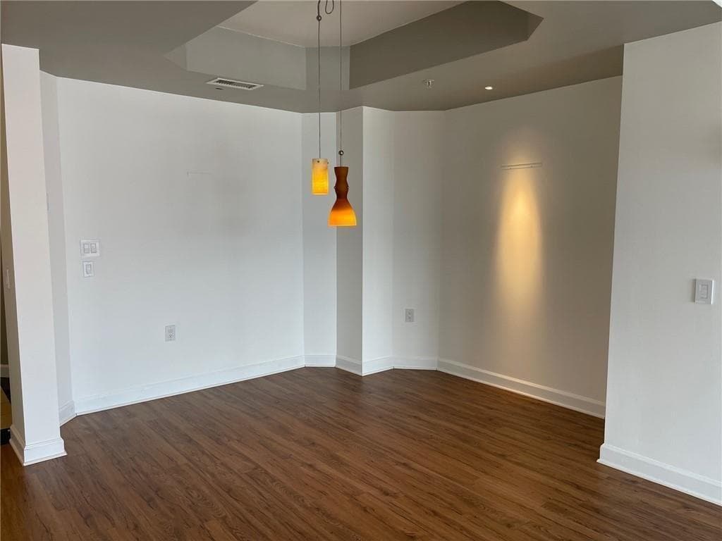 2 bedroom, 2 bathroom, 1,209 sq ft condominium for rent at 3475 Oak Valley Road 1480, Atlanta, GA 30326 for $2,650 a month — photo 3