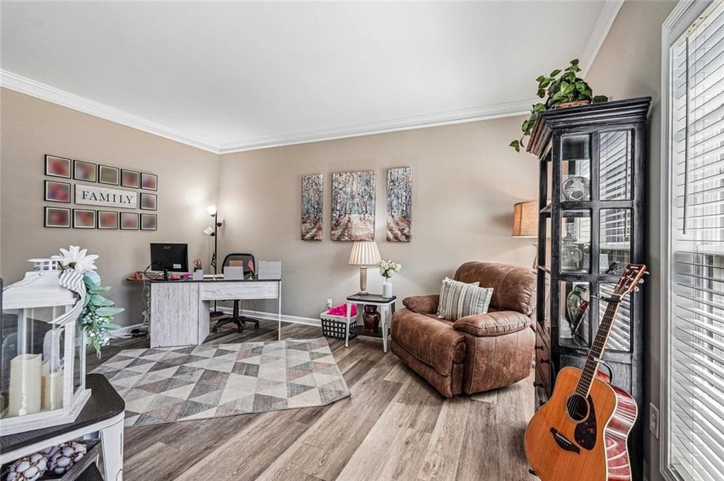 5 bedroom, 3 bathroom, 3,020 sq ft single family residence for sale at 337 Meadowcrest Circle, Canton, GA 30115 — photo 9