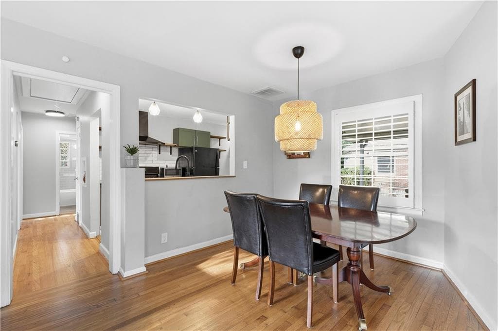 3 bedroom, 2 bathroom, 1,371 sq ft single family residence for sale at 2992 Belvedere Lane, Decatur, GA 30032 — photo 6