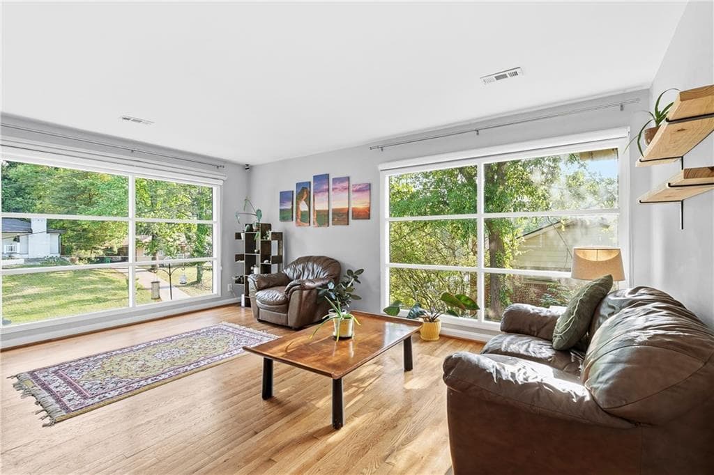3 bedroom, 2 bathroom, 1,371 sq ft single family residence for sale at 2992 Belvedere Lane, Decatur, GA 30032 — photo 7