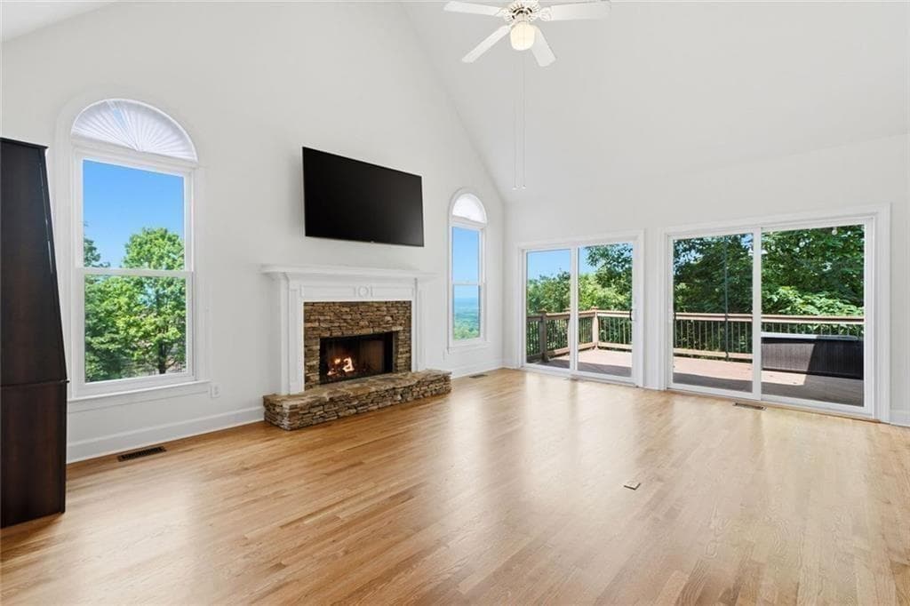 5 bedroom, 5 bathroom, 4,746 sq ft single family residence for sale at 2951 Summitop Court, Marietta, GA 30066 — photo 6