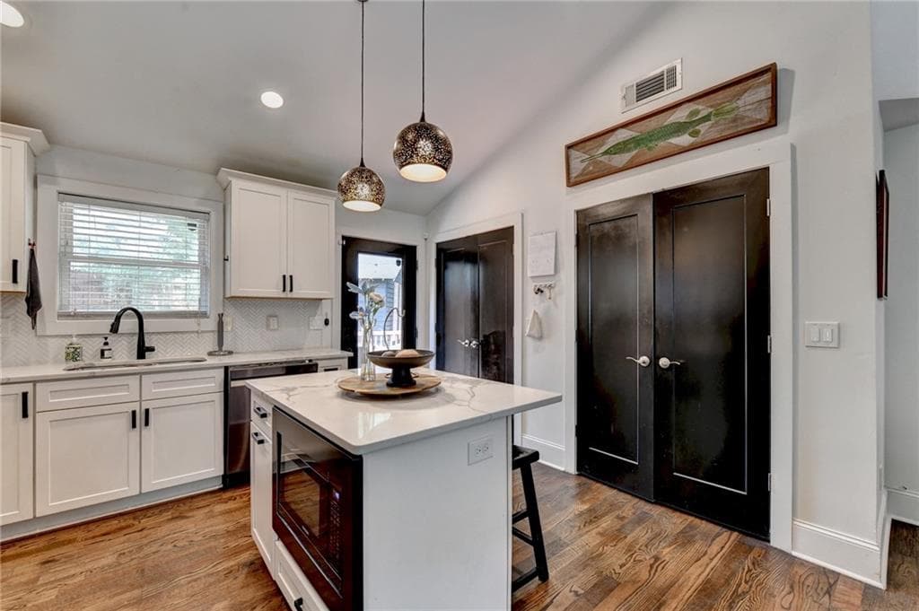 6 bedroom, 4 bathroom, 2,309 sq ft single family residence for sale at 2345 Tilson Road, Decatur, GA 30032 — photo 5