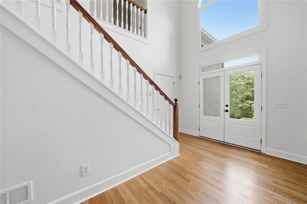 5 bedroom, 5 bathroom, 4,746 sq ft single family residence for sale at 2951 Summitop Court, Marietta, GA 30066 — photo 9
