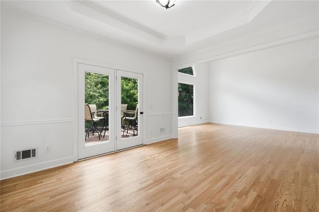 5 bedroom, 5 bathroom, 4,746 sq ft single family residence for sale at 2951 Summitop Court, Marietta, GA 30066 — photo 10