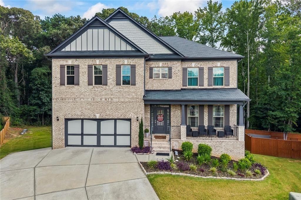 4 bedroom, 4 bathroom, 2,955 sq ft home for sale at 721 Autumn Meadow Drive, Loganville, GA