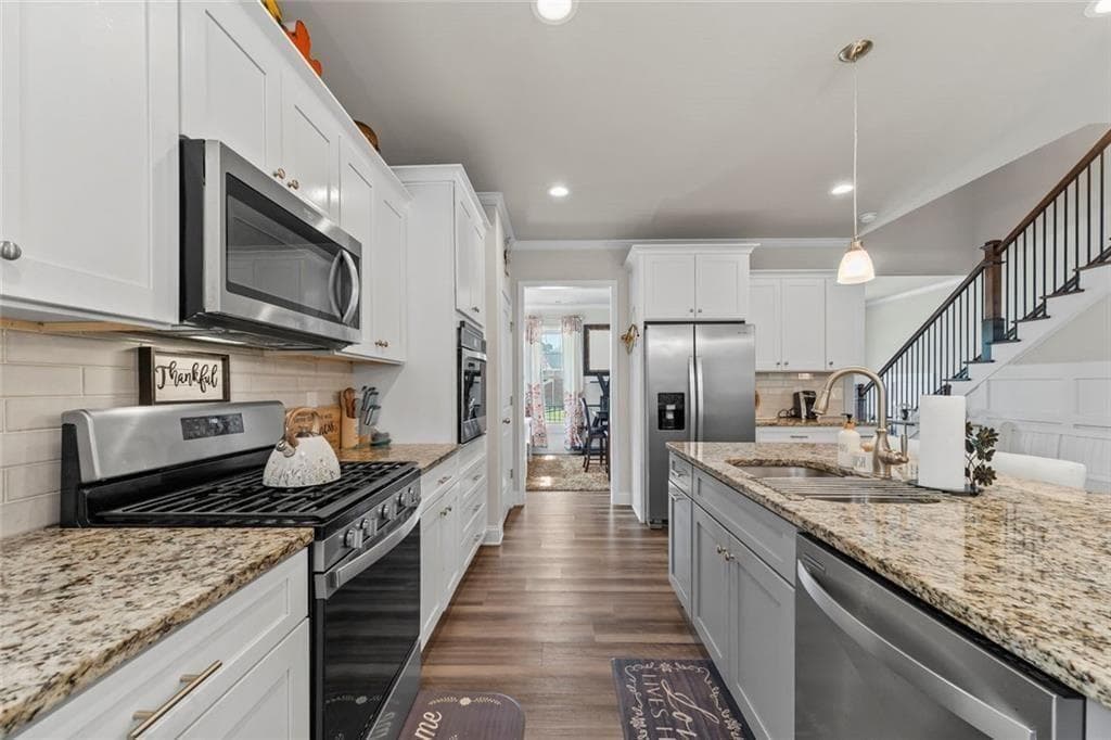 4 bedroom, 4 bathroom, 2,955 sq ft single family residence for sale at 721 Autumn Meadow Drive, Loganville, GA 30052 — photo 8