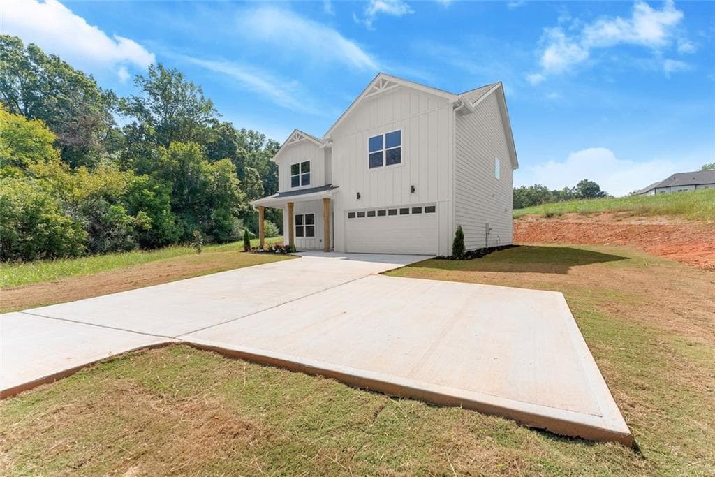 4 bedroom, 3 bathroom, 3,300 sq ft single family residence for sale at 274 Hardman Road, Clarkesville, GA 30523 — photo 10