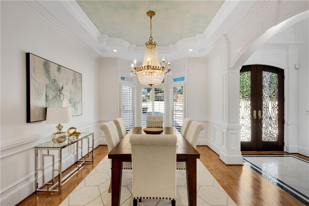 6 bedroom, 6 bathroom, 6,198 sq ft single family residence for sale at 6400 Lakeview Drive, Buford, GA 30518 — photo 7