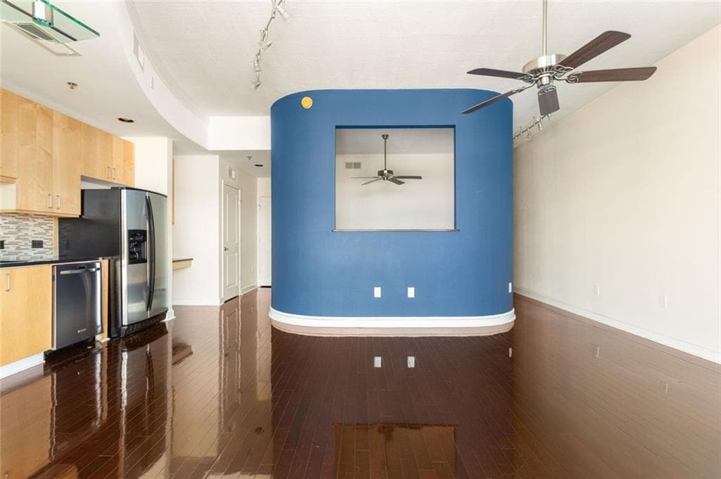 1 bedroom, 1 bathroom, 745 sq ft condominium for sale at 361 17th Street 1120, Atlanta, GA 30363 — photo 8