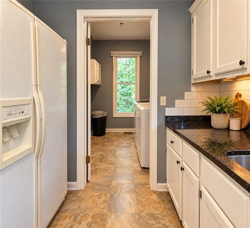 4 bedroom, 4 bathroom, 2,498 sq ft single family residence for sale at 3728 Spring Leaf Lane, Acworth, GA 30101 — photo 5