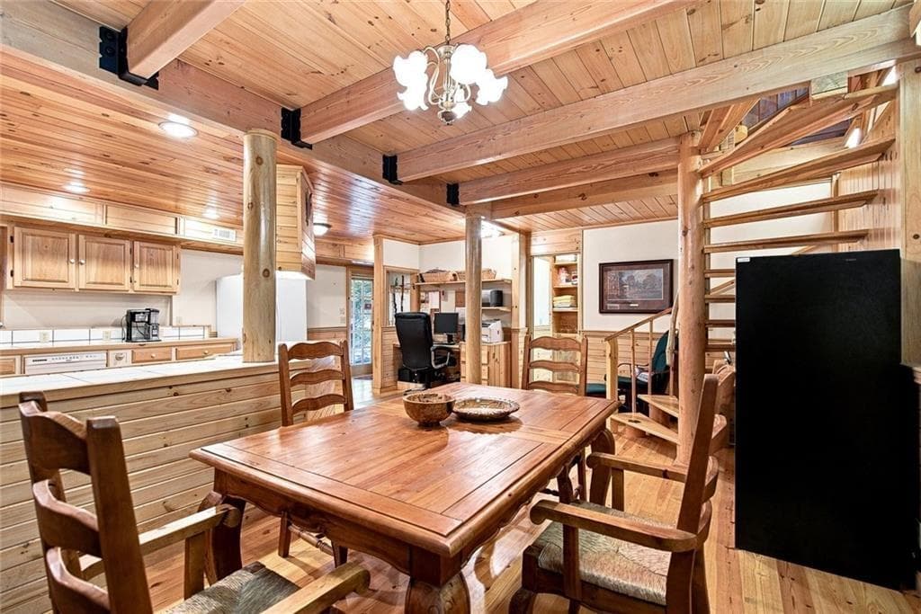 3 bedroom, 3 bathroom, 2,040 sq ft single family residence for sale at 48 Twin Creeks, Blue Ridge, GA 30513 — photo 10