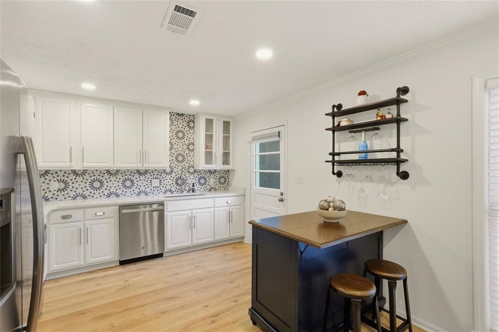 2 bedroom, 3 bathroom, 1,409 sq ft condominium for sale at 5034 Meadow Lane, Marietta, GA 30068 — photo 8