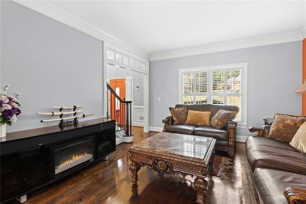 5 bedroom, 4 bathroom, 4,395 sq ft single family residence for sale at 5502 Oakwood Drive, Stone Mountain, GA 30087 — photo 5