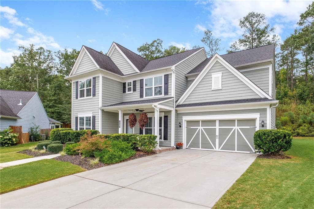 4 bedroom, 3 bathroom, 2,967 sq ft single family residence for sale at 6576 Red Hawk Way, Hoschton, GA 30548 — photo 2