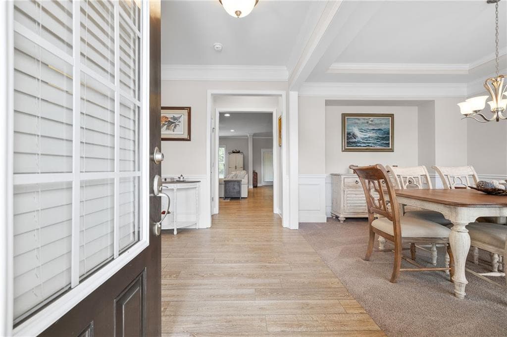 4 bedroom, 3 bathroom, 2,967 sq ft single family residence for sale at 6576 Red Hawk Way, Hoschton, GA 30548 — photo 7