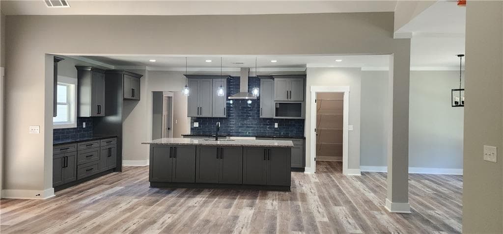 4 bedroom, 4 bathroom, 2,912 sq ft single family residence for sale at 10040 Lakeview Parkway, Villa Rica, GA 30180 — photo 2