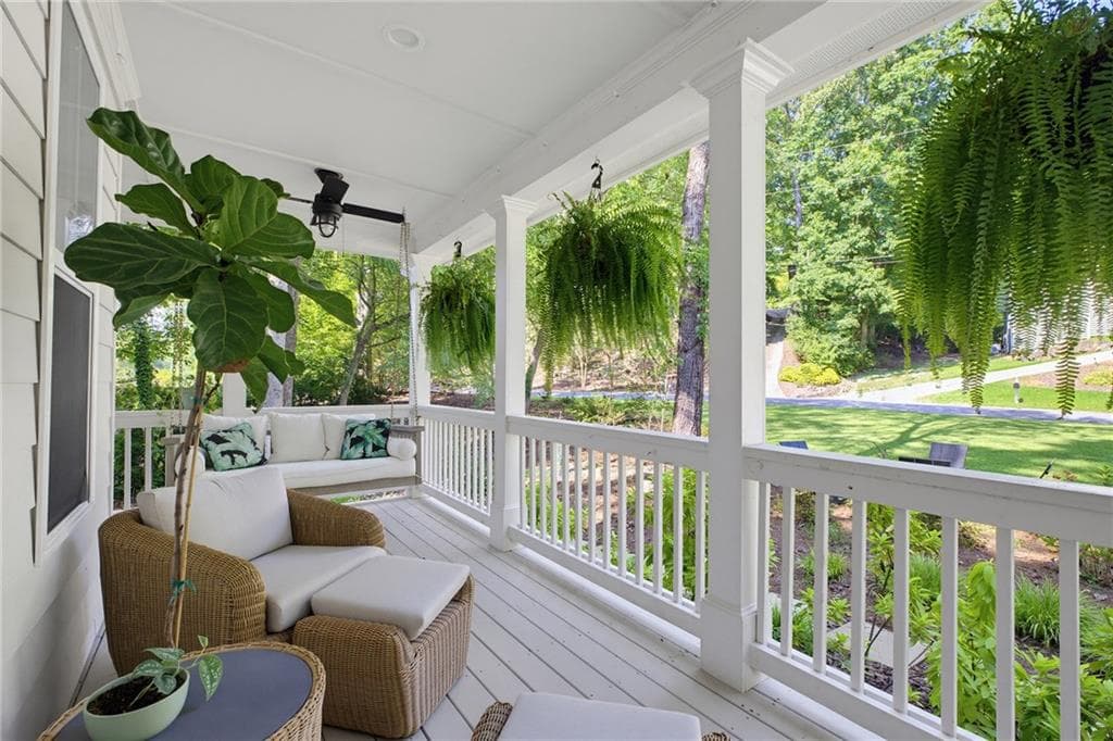 5 bedroom, 4 bathroom, 3,900 sq ft single family residence for sale at 1700 Ridgefield Drive, Roswell, GA 30075 — photo 5