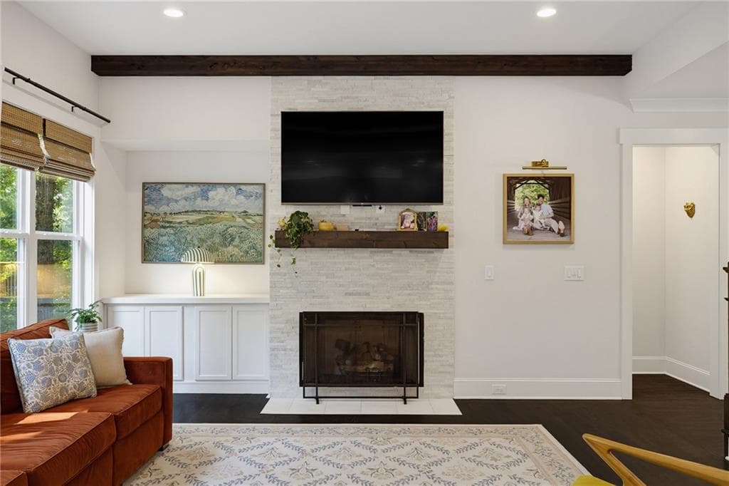 5 bedroom, 4 bathroom, 3,900 sq ft single family residence for sale at 1700 Ridgefield Drive, Roswell, GA 30075 — photo 10