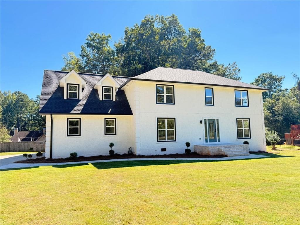 4 bedroom, 3 bathroom, 3,140 sq ft single family residence for sale at 2887 Lake Jodeco Road, Jonesboro, GA 30236 — photo 2