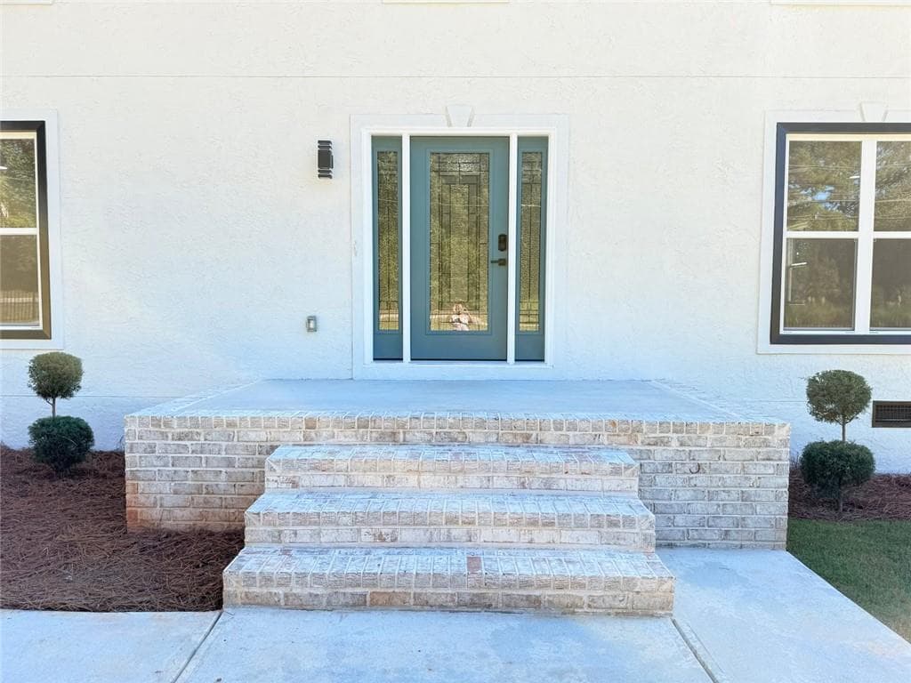 4 bedroom, 3 bathroom, 3,140 sq ft single family residence for sale at 2887 Lake Jodeco Road, Jonesboro, GA 30236 — photo 5