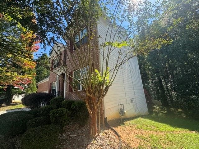 4 bedroom, 3 bathroom, 2,024 sq ft single family residence for sale at 110 Big Elk Court, South Fulton, GA 30349 — photo 2