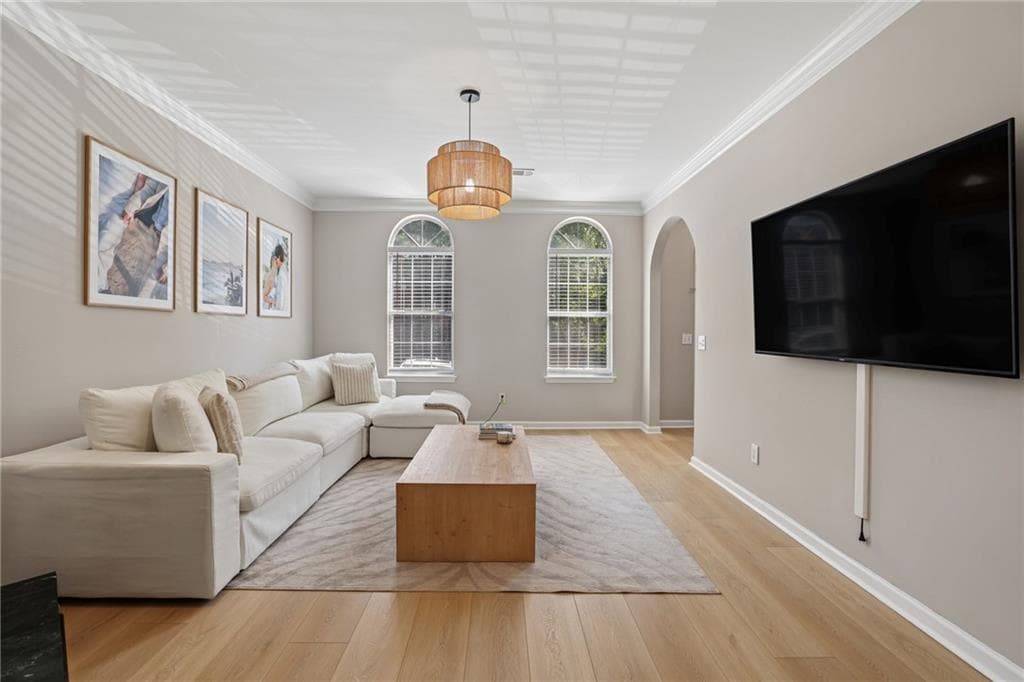 3 bedroom, 3 bathroom, 1,584 sq ft townhouse for sale at 7810 Saint Charles Square, Roswell, GA 30075 — photo 6