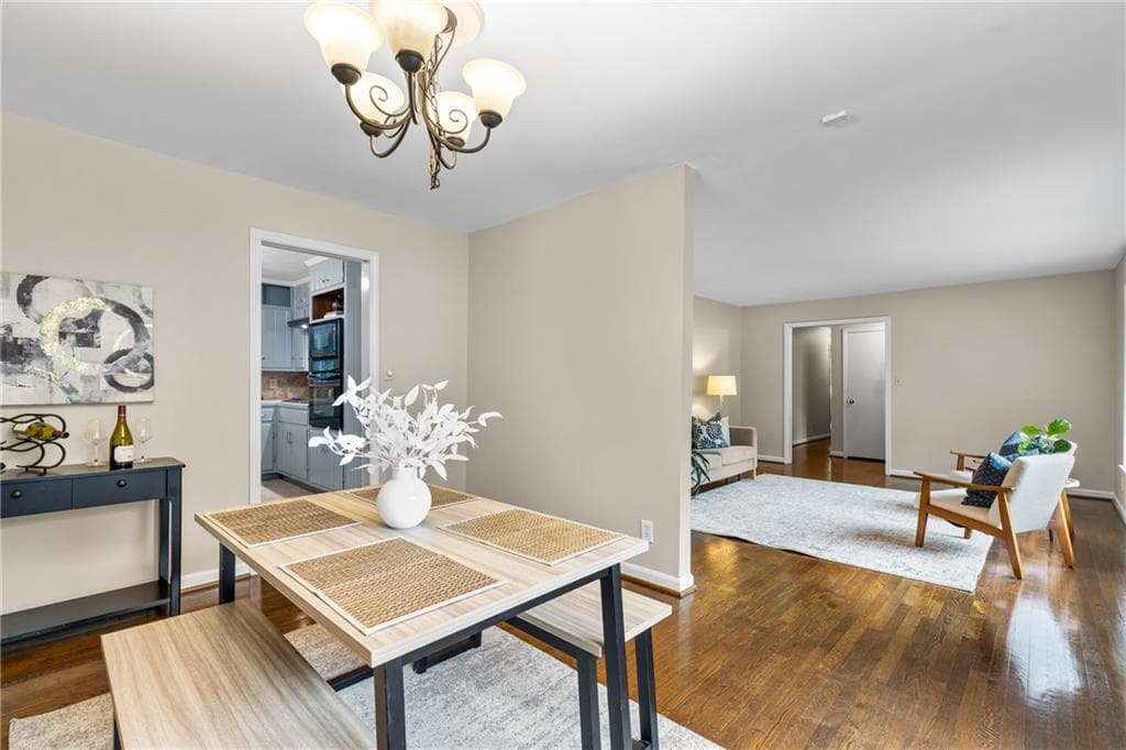 3 bedroom, 3 bathroom, 3,644 sq ft single family residence for sale at 2433 Kingscliff Drive, Atlanta, GA 30345 — photo 8