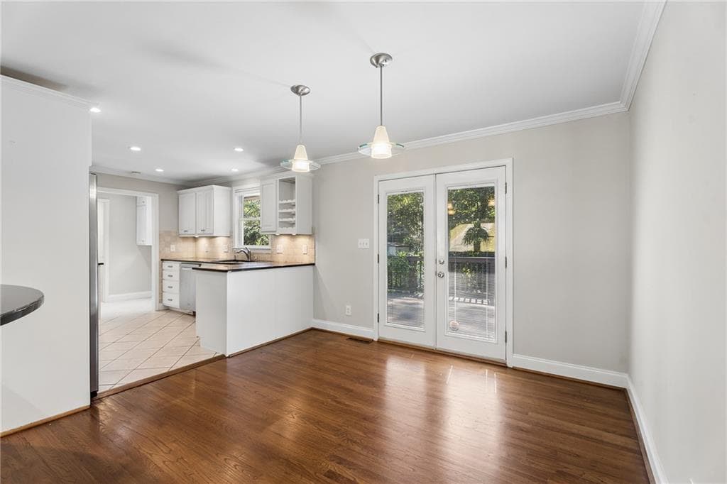 3 bedroom, 2 bathroom, 1,320 sq ft single family residence for sale at 3428 Havalyn Lane, Doraville, GA 30340 — photo 4