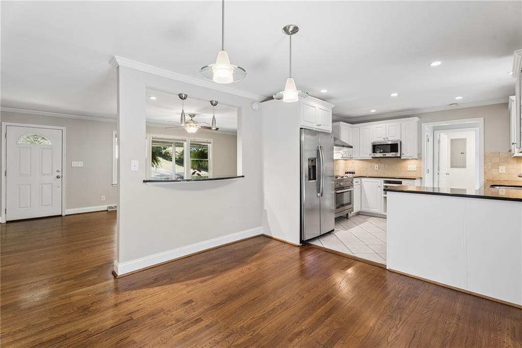 3 bedroom, 2 bathroom, 1,320 sq ft single family residence for sale at 3428 Havalyn Lane, Doraville, GA 30340 — photo 5