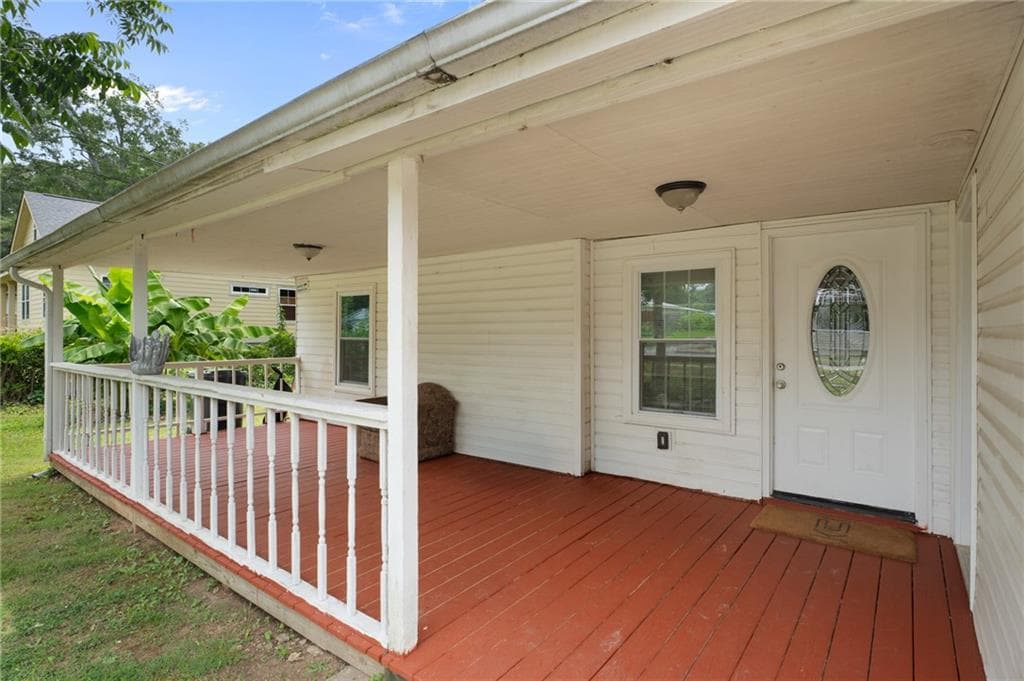 5 bedroom, 3 bathroom, 1,160 sq ft single family residence for sale at 123 South Avenue, Jonesboro, GA 30236 — photo 5