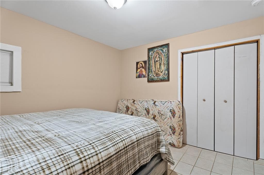 5 bedroom, 3 bathroom, 1,160 sq ft single family residence for sale at 123 South Avenue, Jonesboro, GA 30236 — photo 7