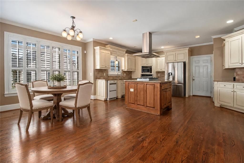 4 bedroom, 3 bathroom, 4,535 sq ft single family residence for sale at 70 Alcovy Reserve Way, Covington, GA 30014 — photo 8