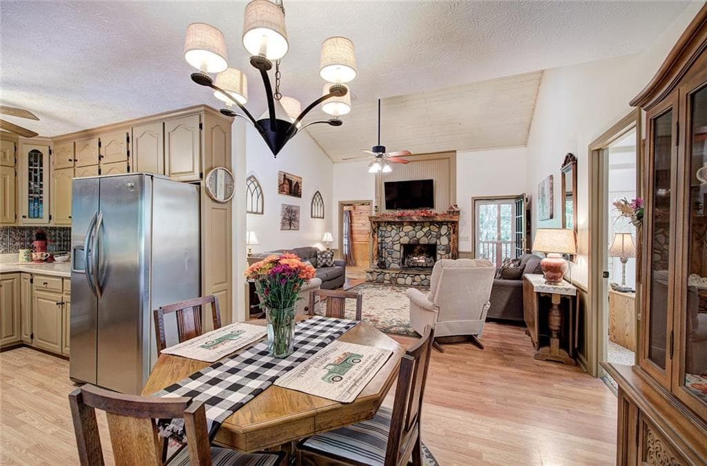 3 bedroom, 3 bathroom, 2,544 sq ft single family residence for sale at 2108 Blackberry Mtn Road, Ellijay, GA 30536 — photo 10