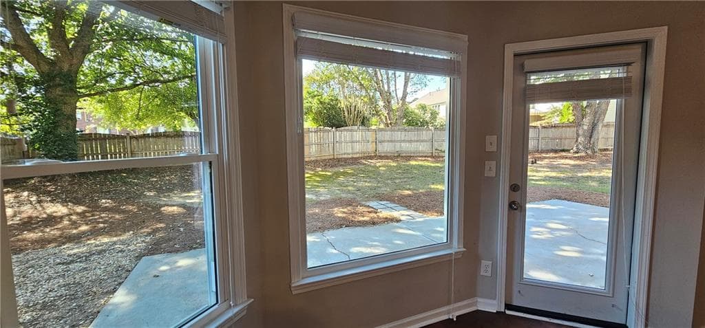 4 bedroom, 3 bathroom, 1,859 sq ft single family residence for rent at 2780 Gentry Walk Court, Cumming, GA 30041 for $2,800 a month — photo 8